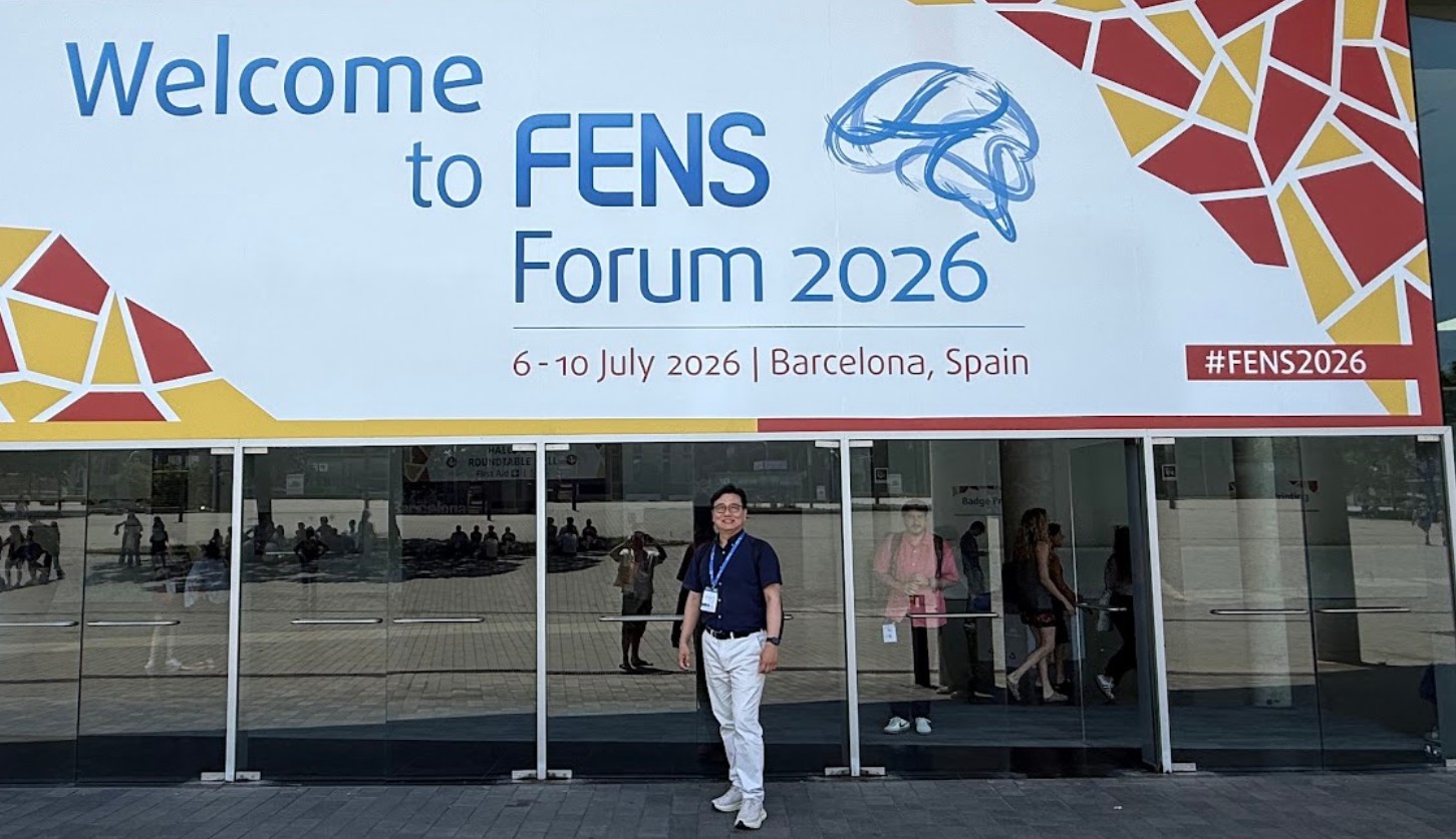 Dr. Taeho Jo at the FENS Forum 2026 venue in Barcelona